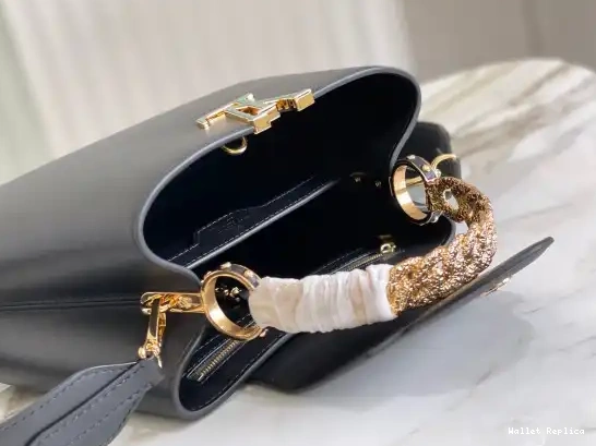 Affordable LOUIS BB VUITTON CAPUCINES 0525